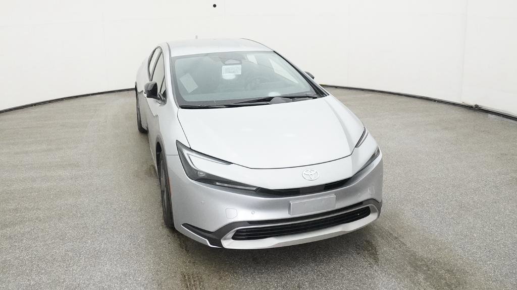 New 2025 Toyota Prius SE image 31
