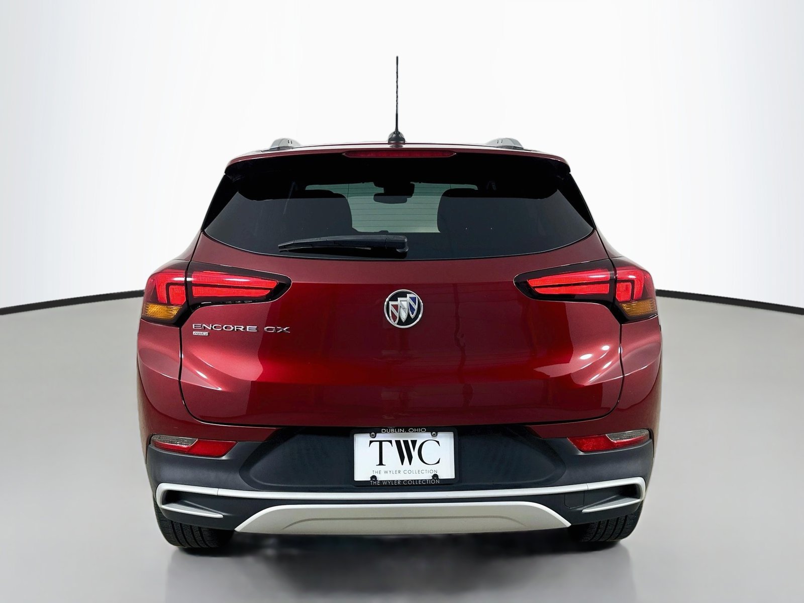 Used 2023 Buick Encore GX Select AWD/4WD image 6