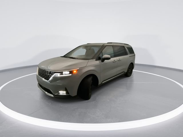 Used 2024 Kia Carnival SX FWD image 2