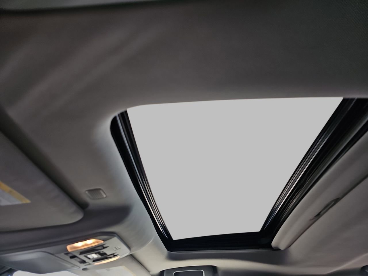 Used 2021 Toyota Highlander Limited image 36