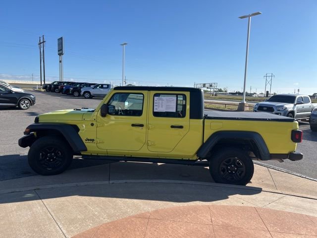 Used 2023 Jeep Gladiator Sport image 8