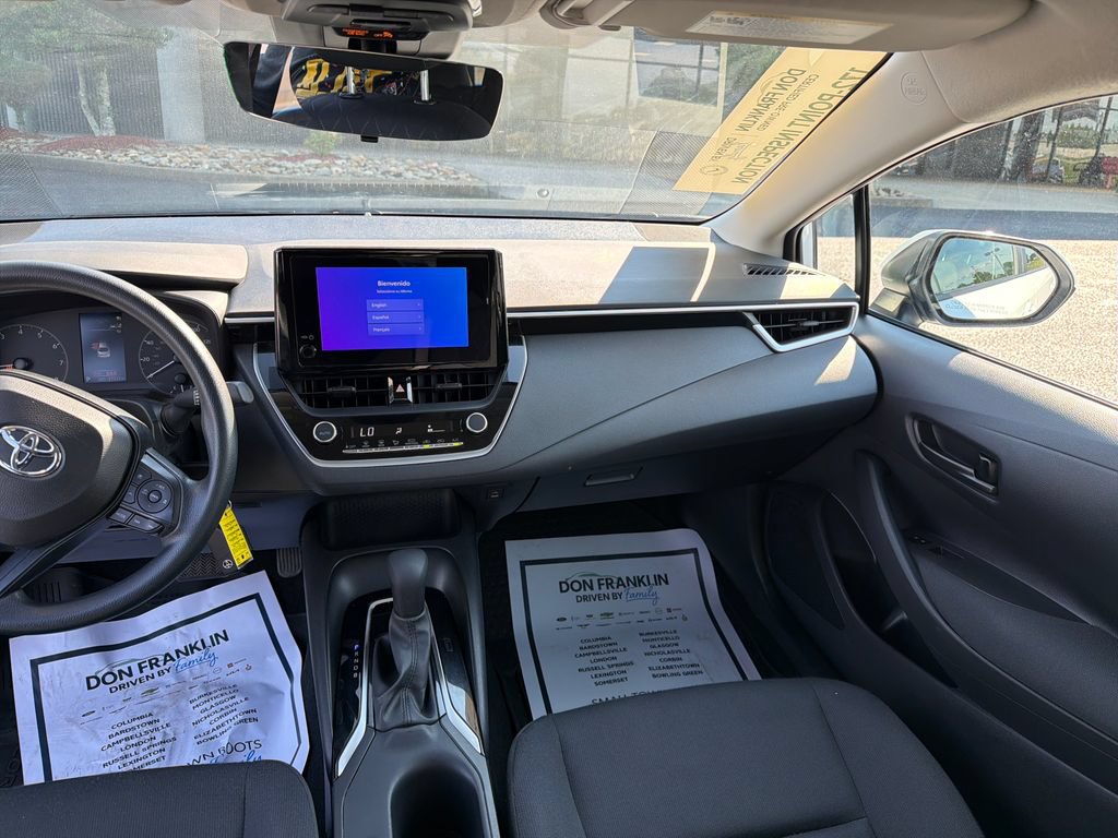 Used 2024 Toyota Corolla LE FWD image 12