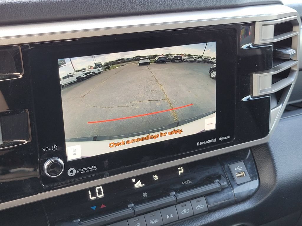 Used 2023 Toyota Tundra SR5 w/ SR5 Convenience Package AWD/4WD image 22