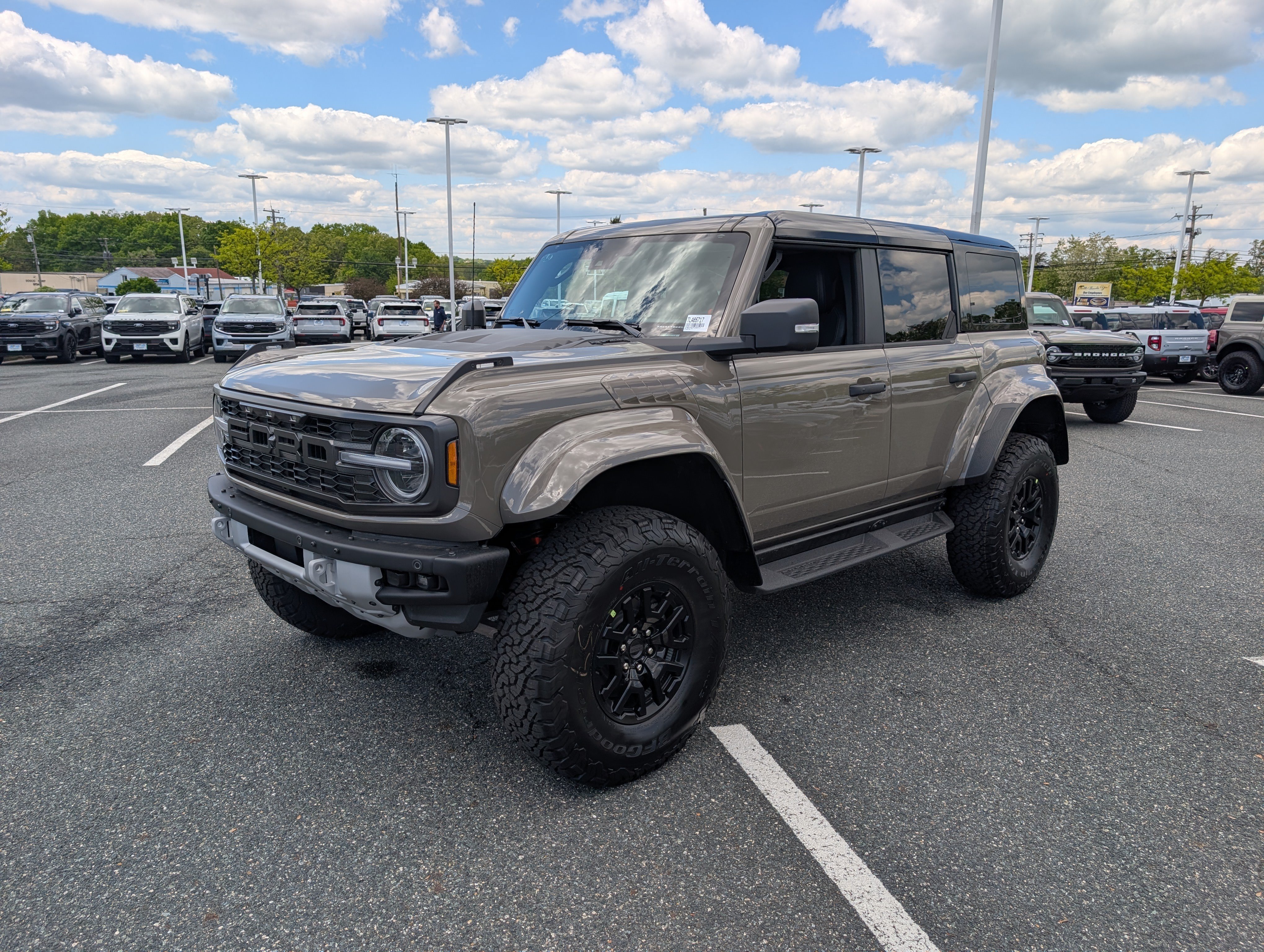 New 2026 Ford Bronco Raptor AWD/4WD image 4