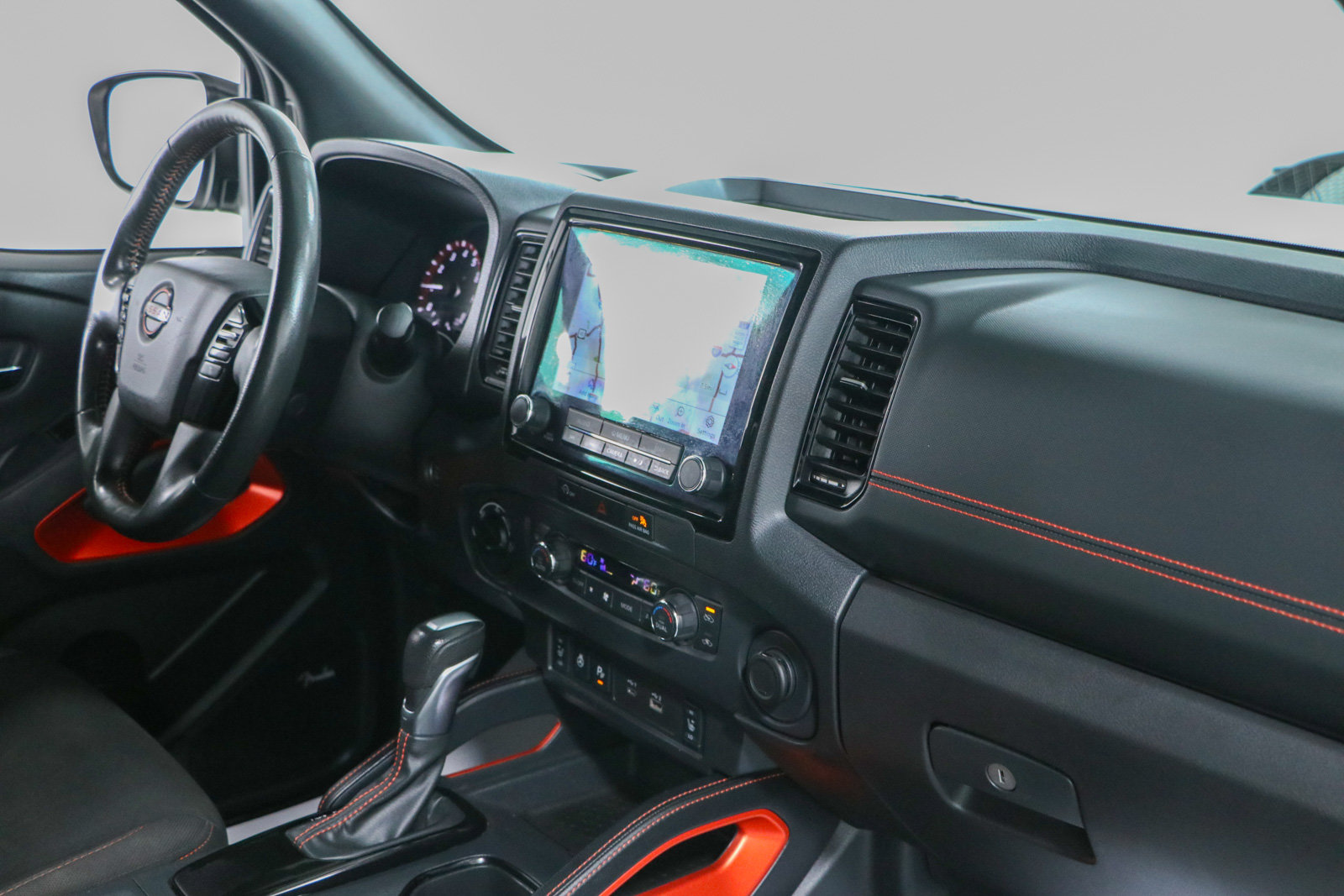 Used 2023 Nissan Frontier PRO-4X w/ Pro Convenience Package AWD/4WD image 28
