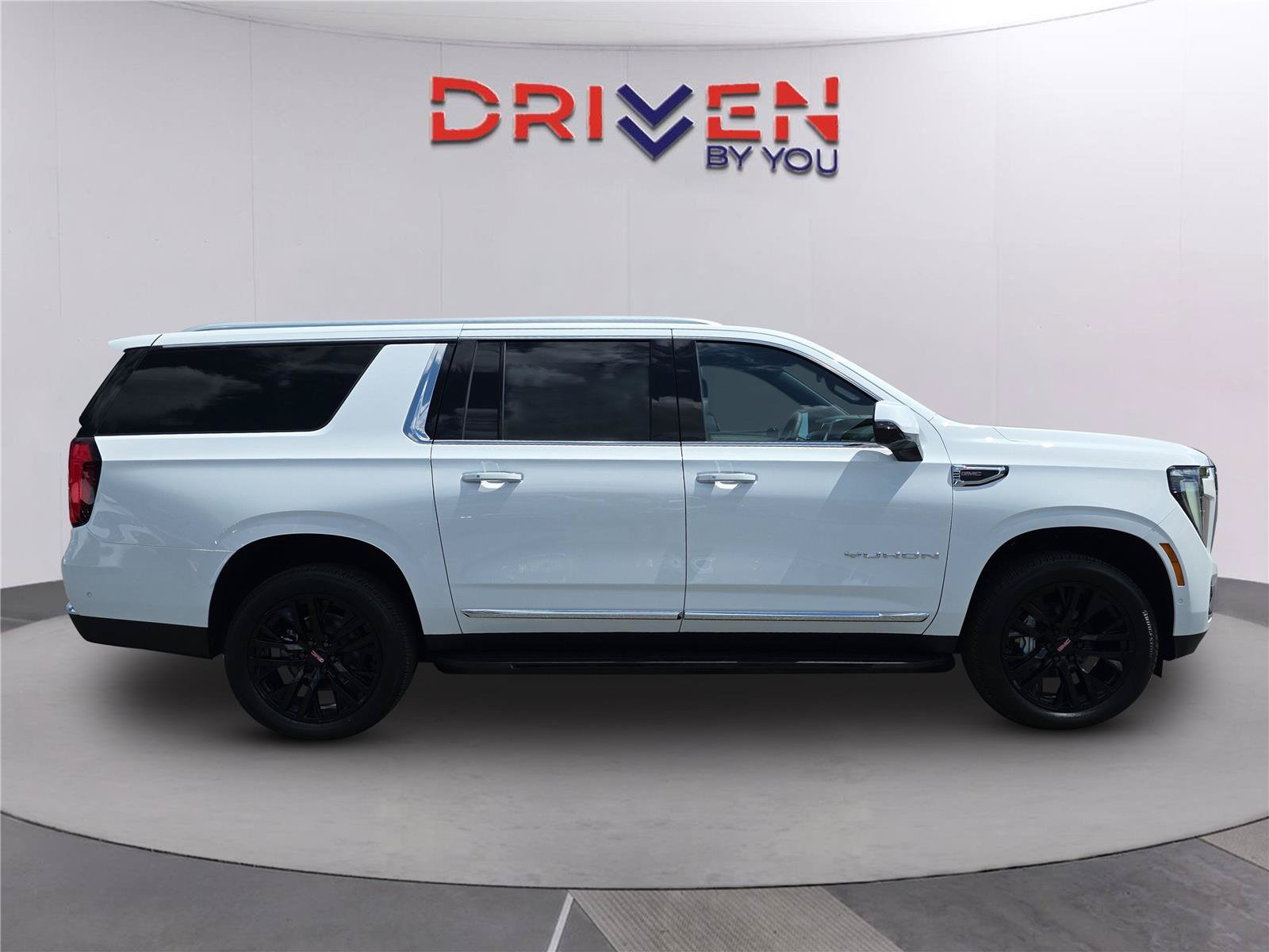 New 2026 GMC Yukon XL Elevation RWD image 3