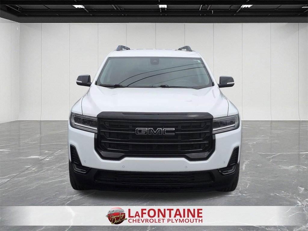 Certified 2023 GMC Acadia SLE w/ Driver Convenience Package image 3