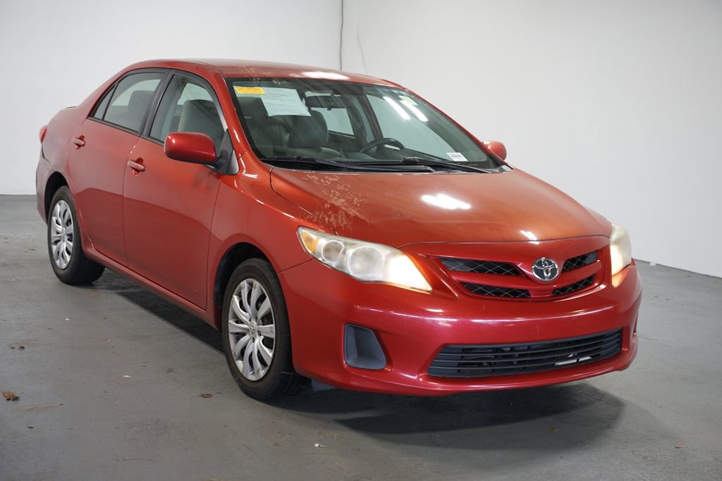 Used 2012 Toyota Corolla LE image 3