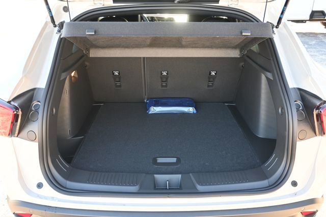 New 2026 Chevrolet Trax RS w/ Sunroof Package image 23