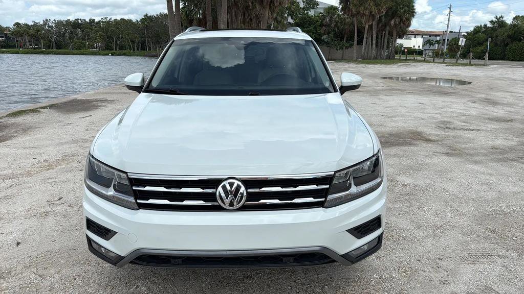 Used 2020 Volkswagen Tiguan SEL FWD image 5