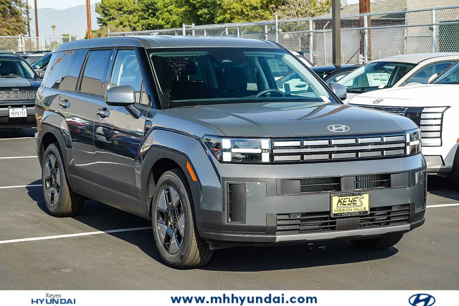 New 2026 Hyundai Santa Fe SE FWD image 3