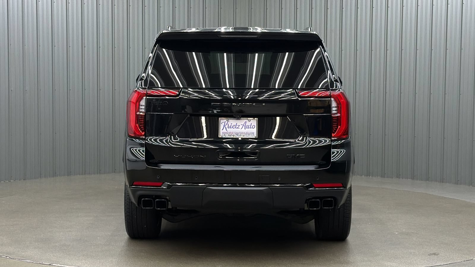 Used 2026 GMC Yukon Denali w/ Sun & Power Step Package AWD/4WD image 4