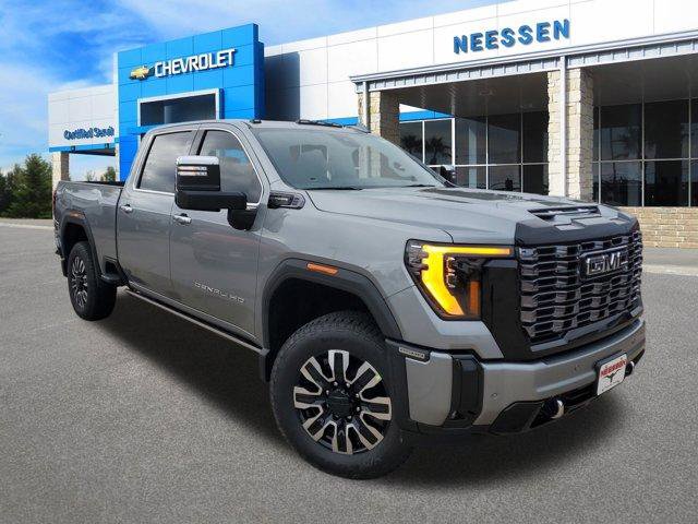 New 2026 GMC Sierra 2500 Denali Ultimate video 1