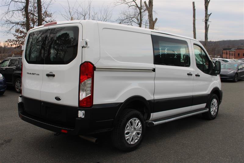 Used 2024 Ford Transit 250 Low Roof w/ Exterior Upgrade Package image 8