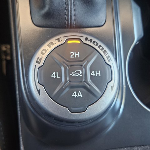 Used 2024 Ford Bronco Wildtrak image 18