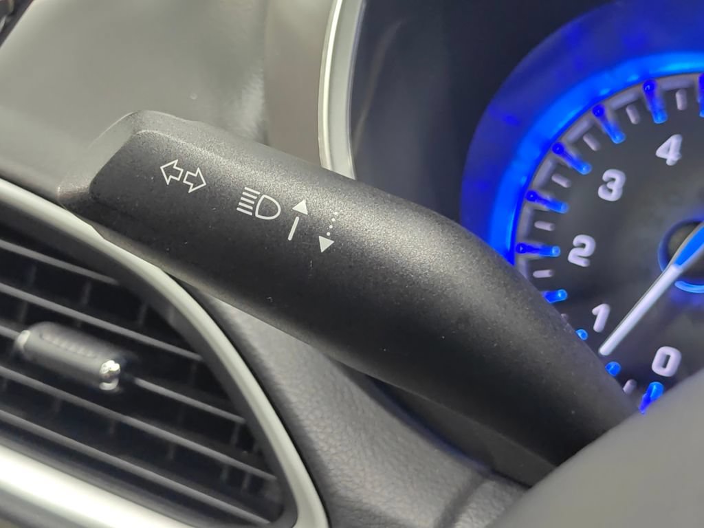 Used 2024 Chrysler Pacifica Touring-L FWD image 49