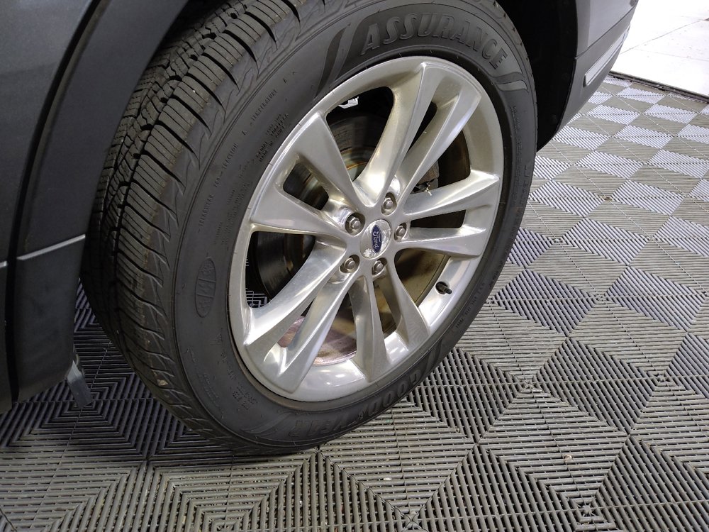 Used 2018 Ford Explorer Limited FWD image 31