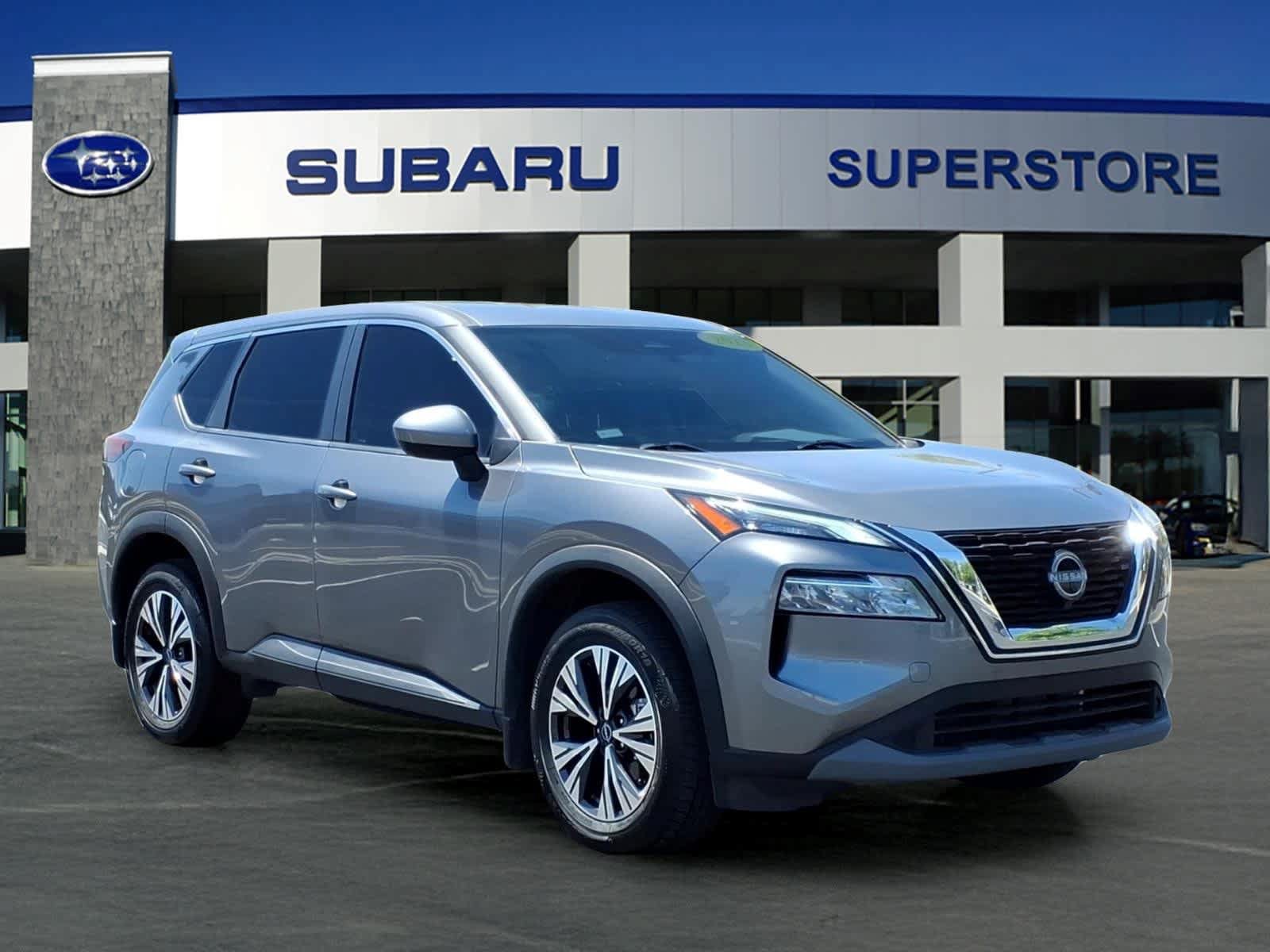 Used 2023 Nissan Rogue SV FWD image 1