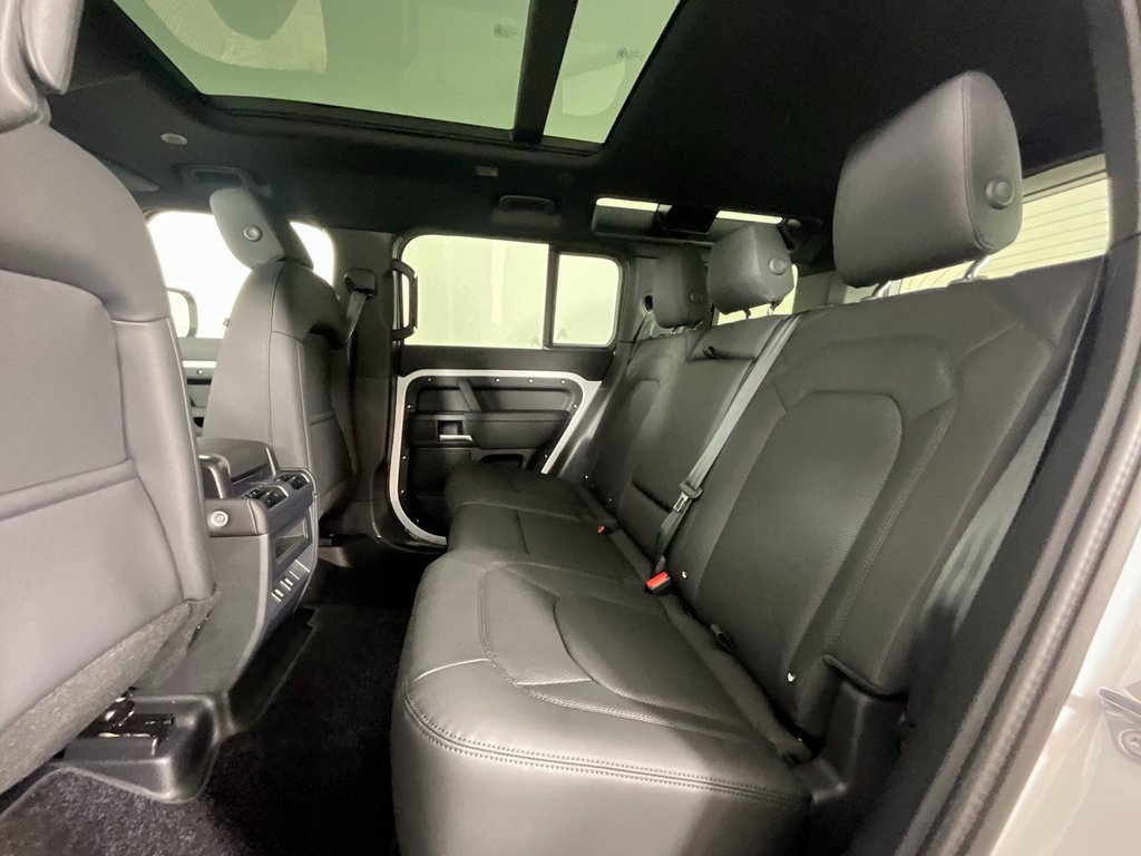 New 2026 Land Rover Defender 110 S image 5