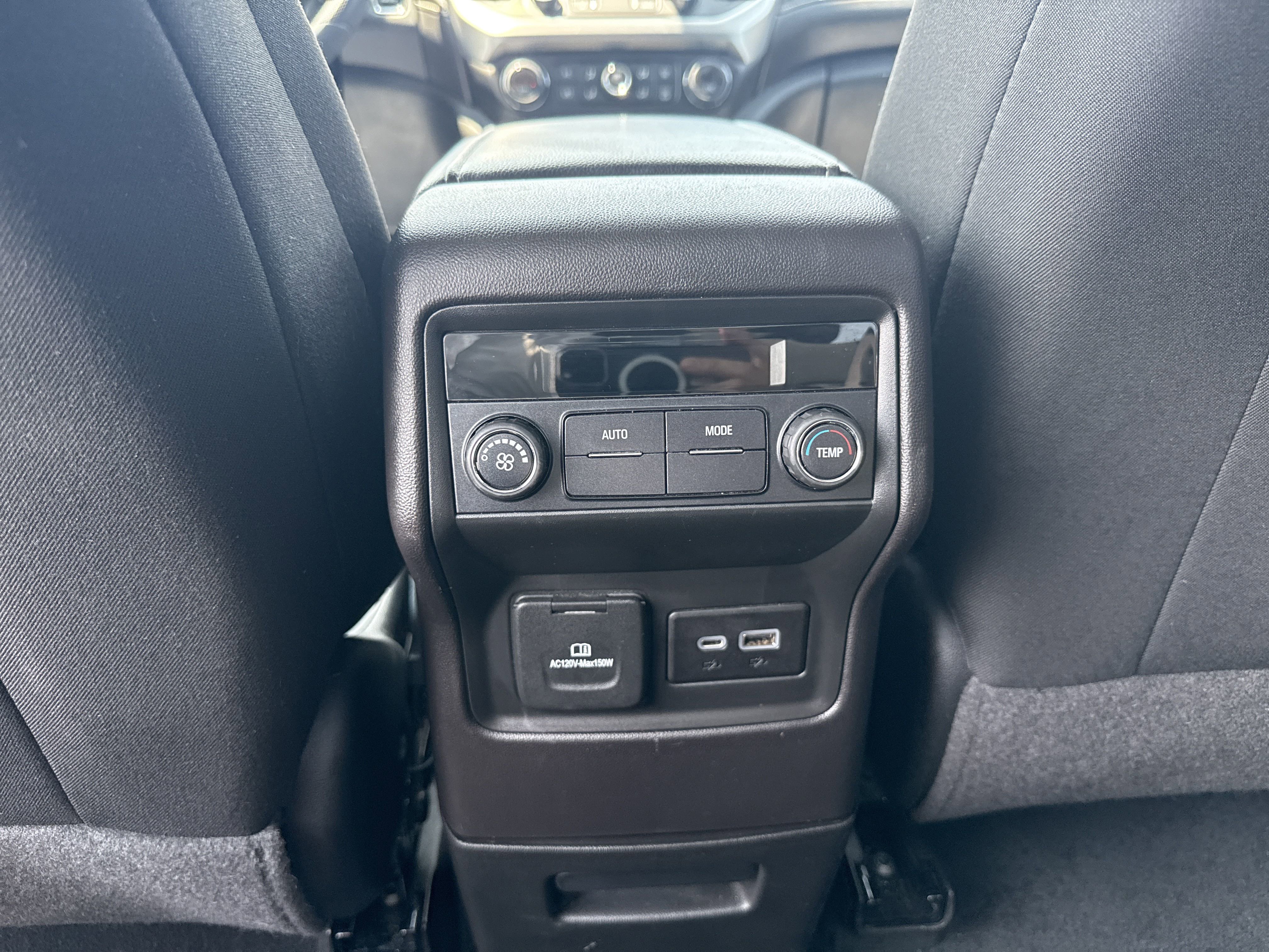 Certified 2022 GMC Acadia SLE w/ Driver Convenience Package image 25