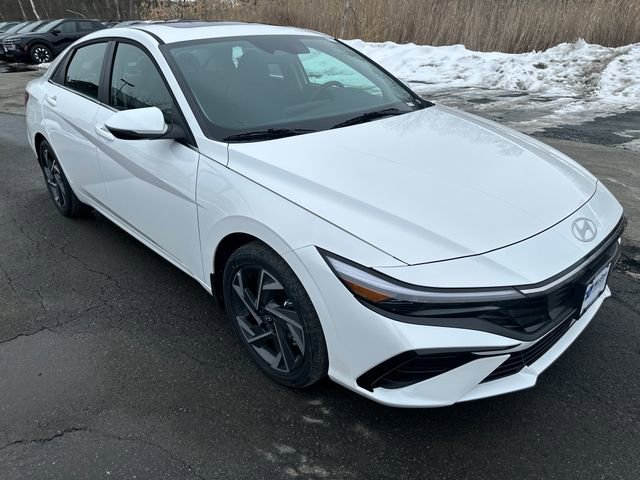 New 2026 Hyundai Elantra Limited image 7