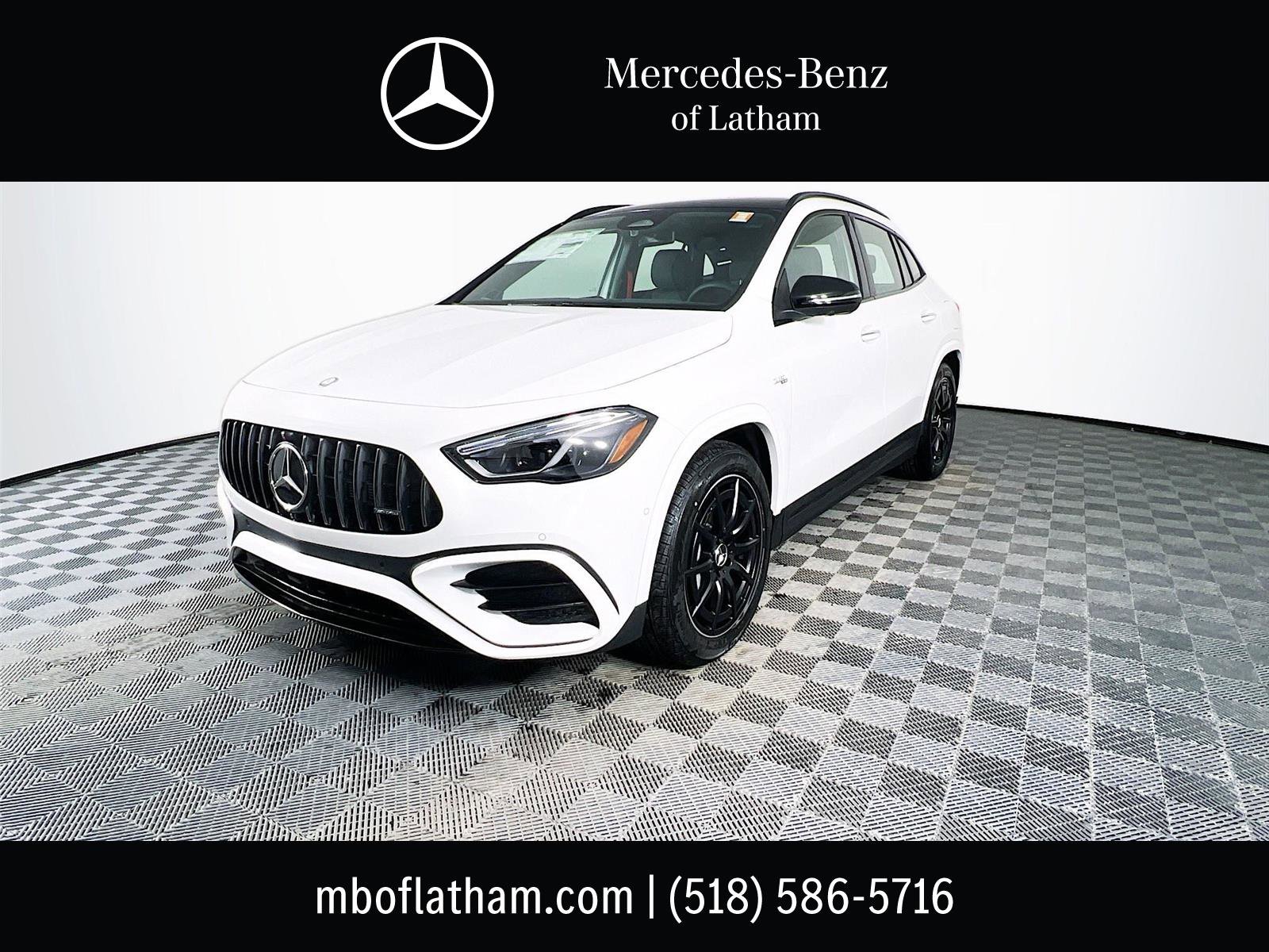 New 2026 Mercedes-Benz GLA 35 AMG 4MATIC image 1