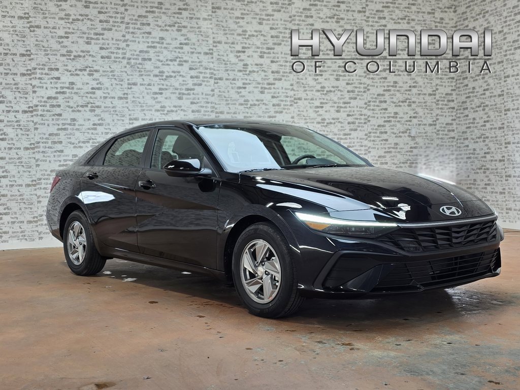 New 2026 Hyundai Elantra SE