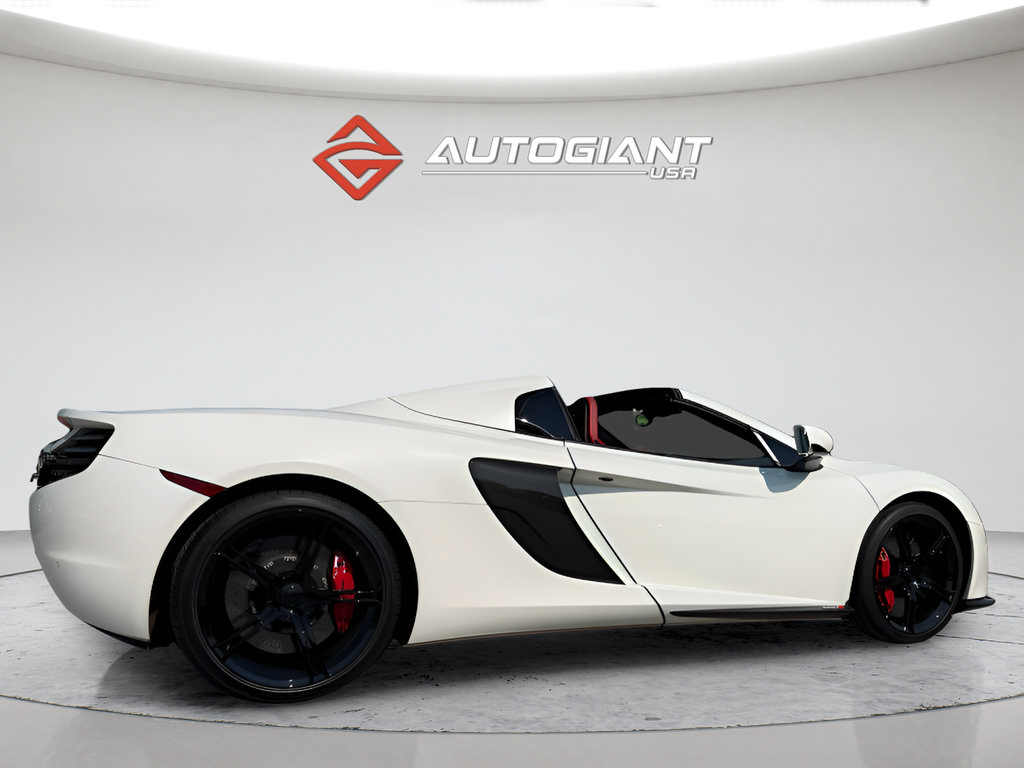 Used 2015 McLaren 650S Spider RWD image 8