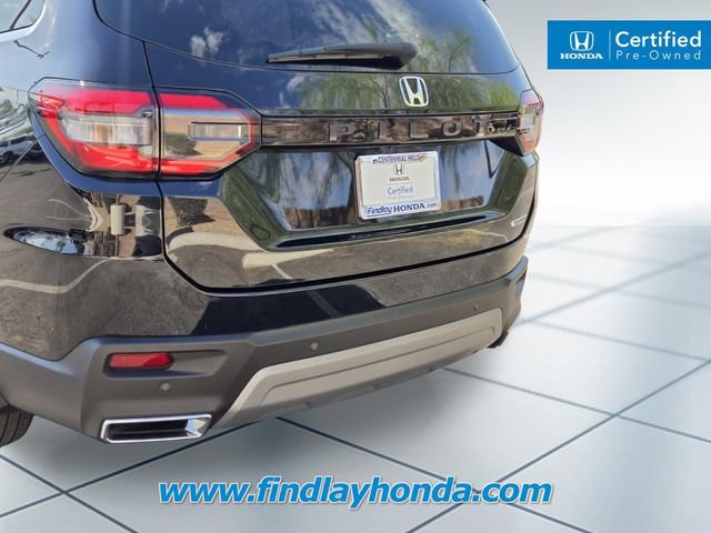 Certified 2025 Honda Pilot Touring image 7