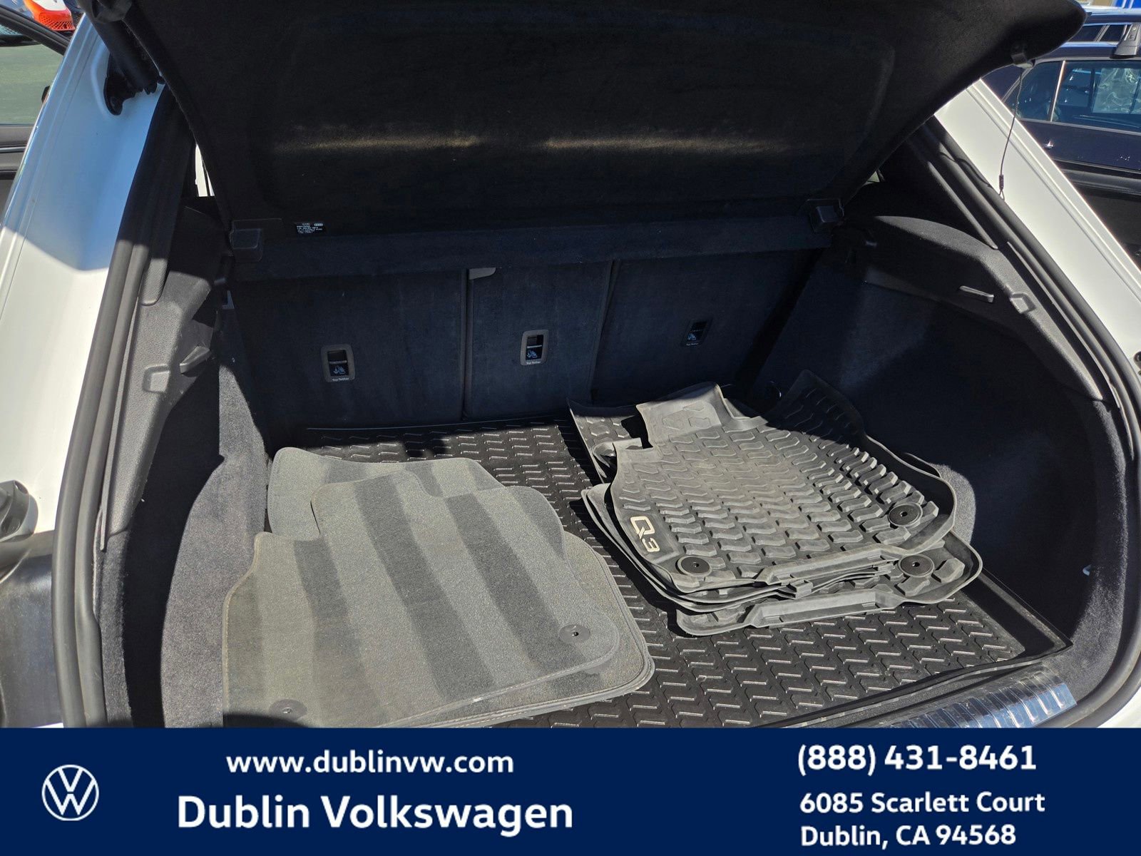 Used 2023 Audi Q3 2.0T Premium w/ 19" Wheel Package image 25