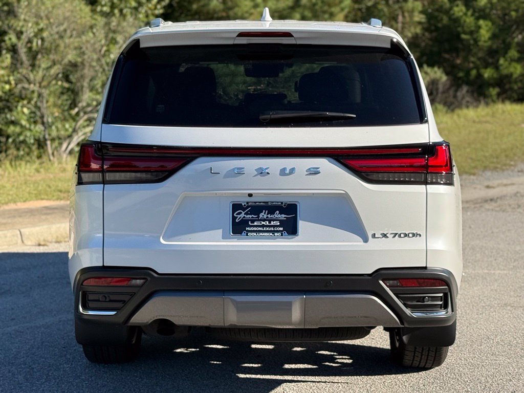 New 2026 Lexus LX 700h Luxury AWD/4WD image 13