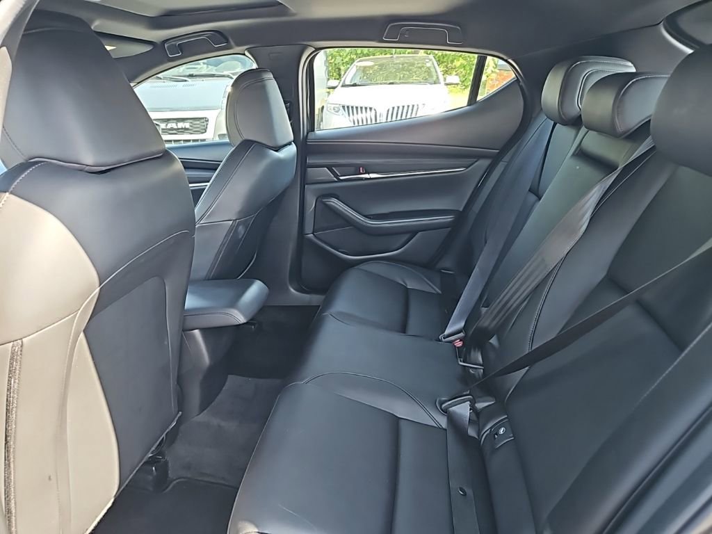 Used 2024 MAZDA MAZDA3 s FWD image 13