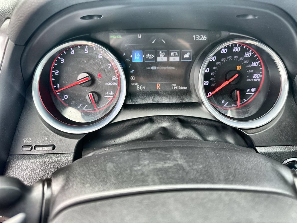 Used 2020 Toyota Camry XSE FWD image 30