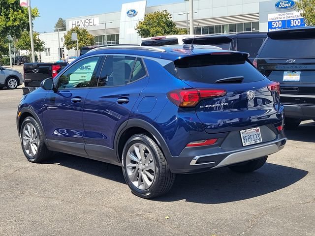 Used 2023 Buick Encore GX Essence w/ Experience Buick Package FWD image 7