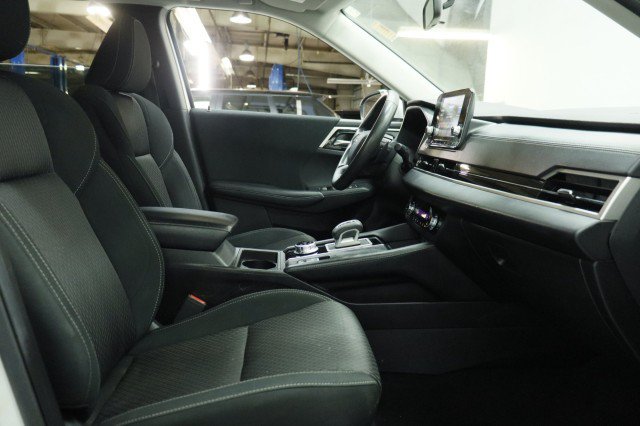 Used 2023 Mitsubishi Outlander ES FWD image 20