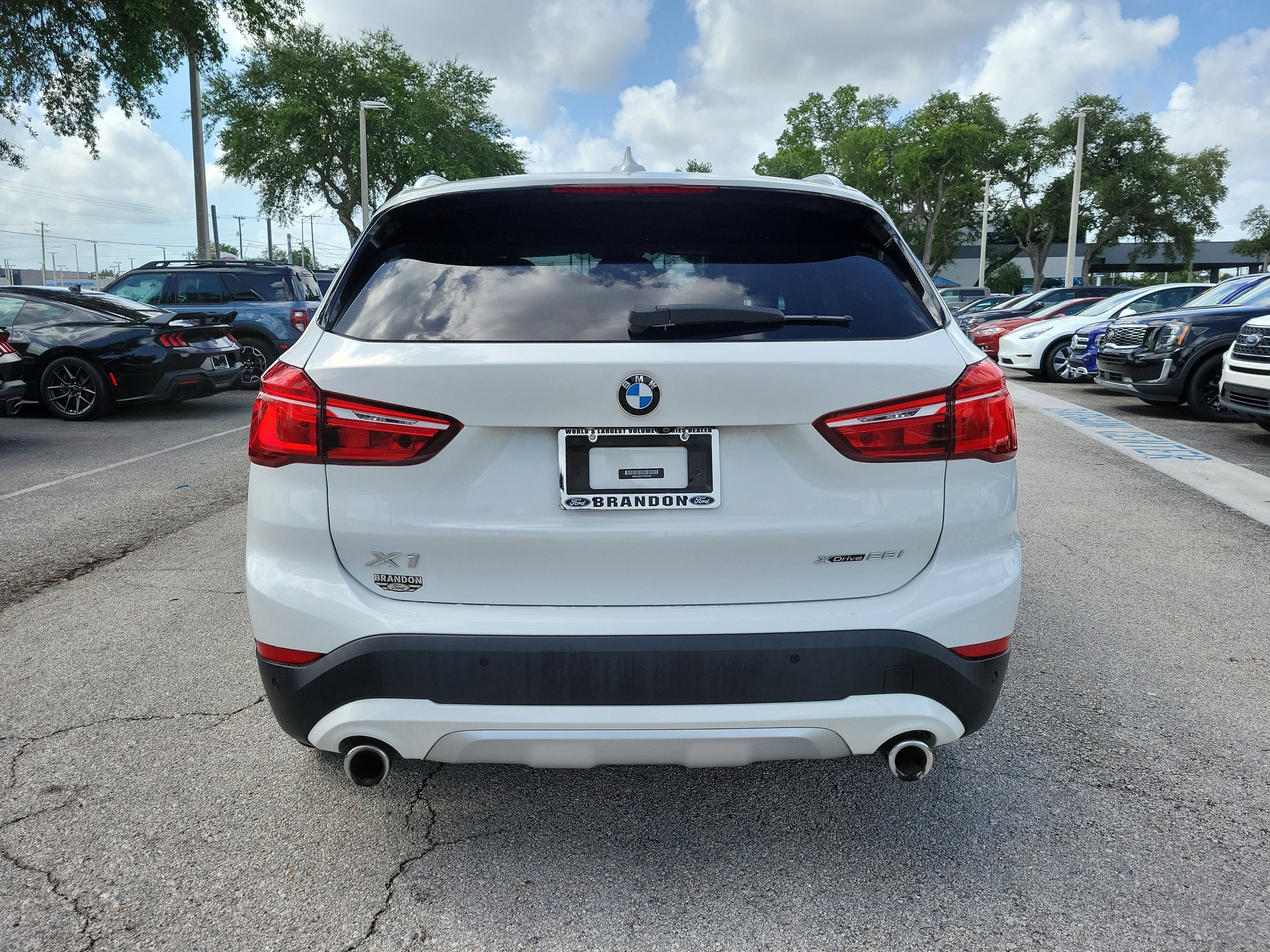 Used 2020 BMW X1 xDrive28i w/ Convenience Package AWD/4WD image 9