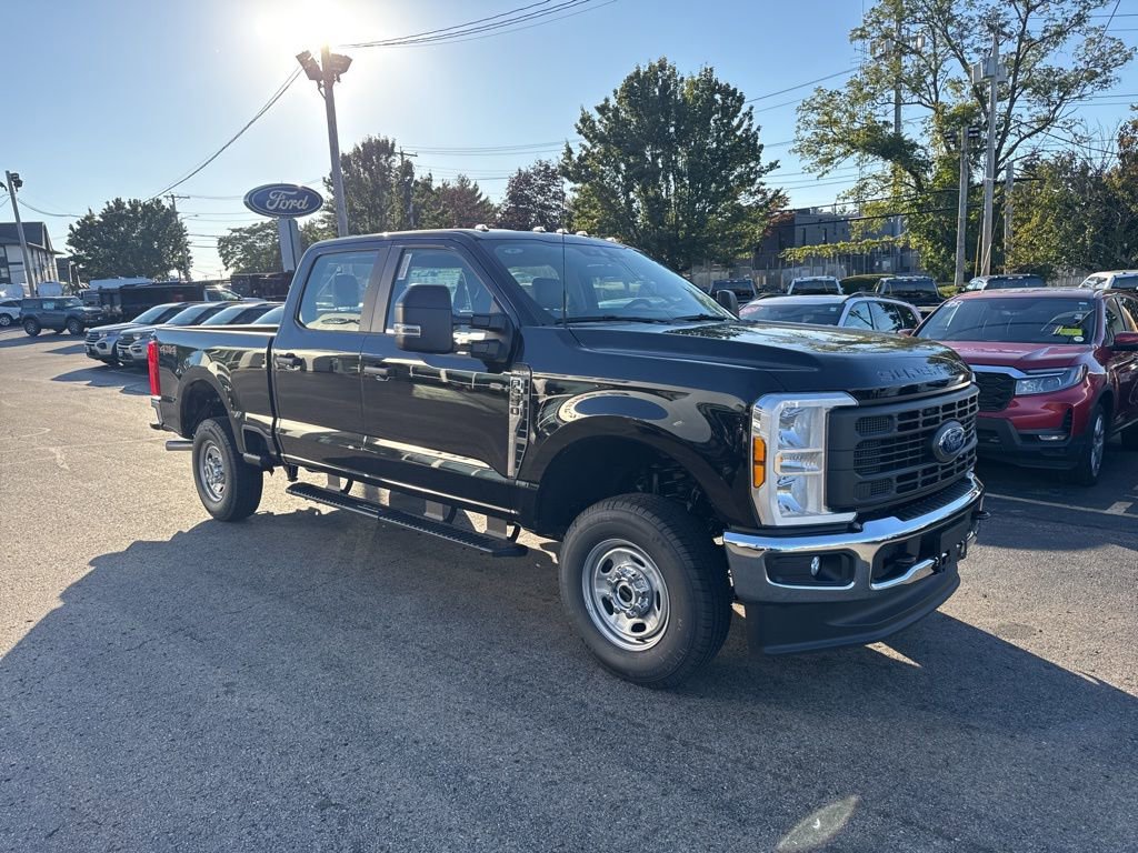 New 2026 Ford F250 XL w/ XL Chrome Package image 3