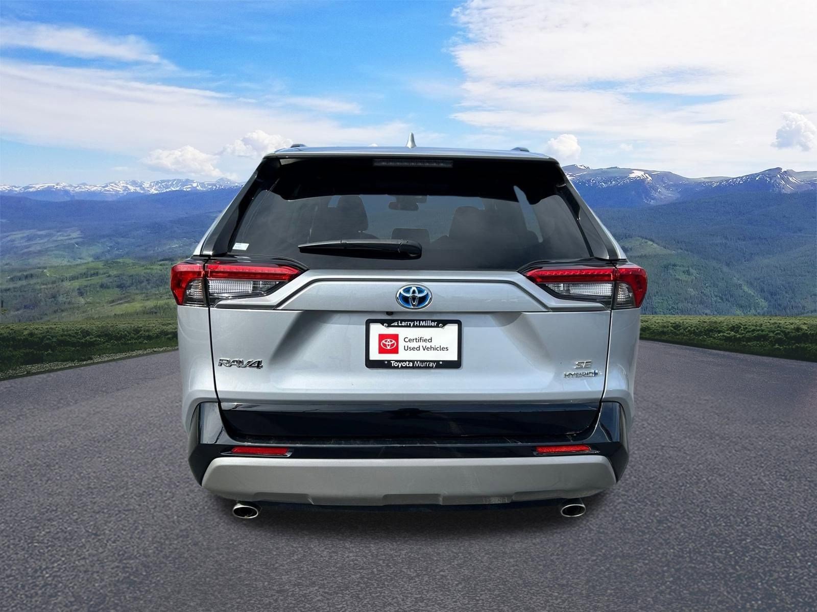 Certified 2024 Toyota RAV4 SE w/ Convenience Package image 4