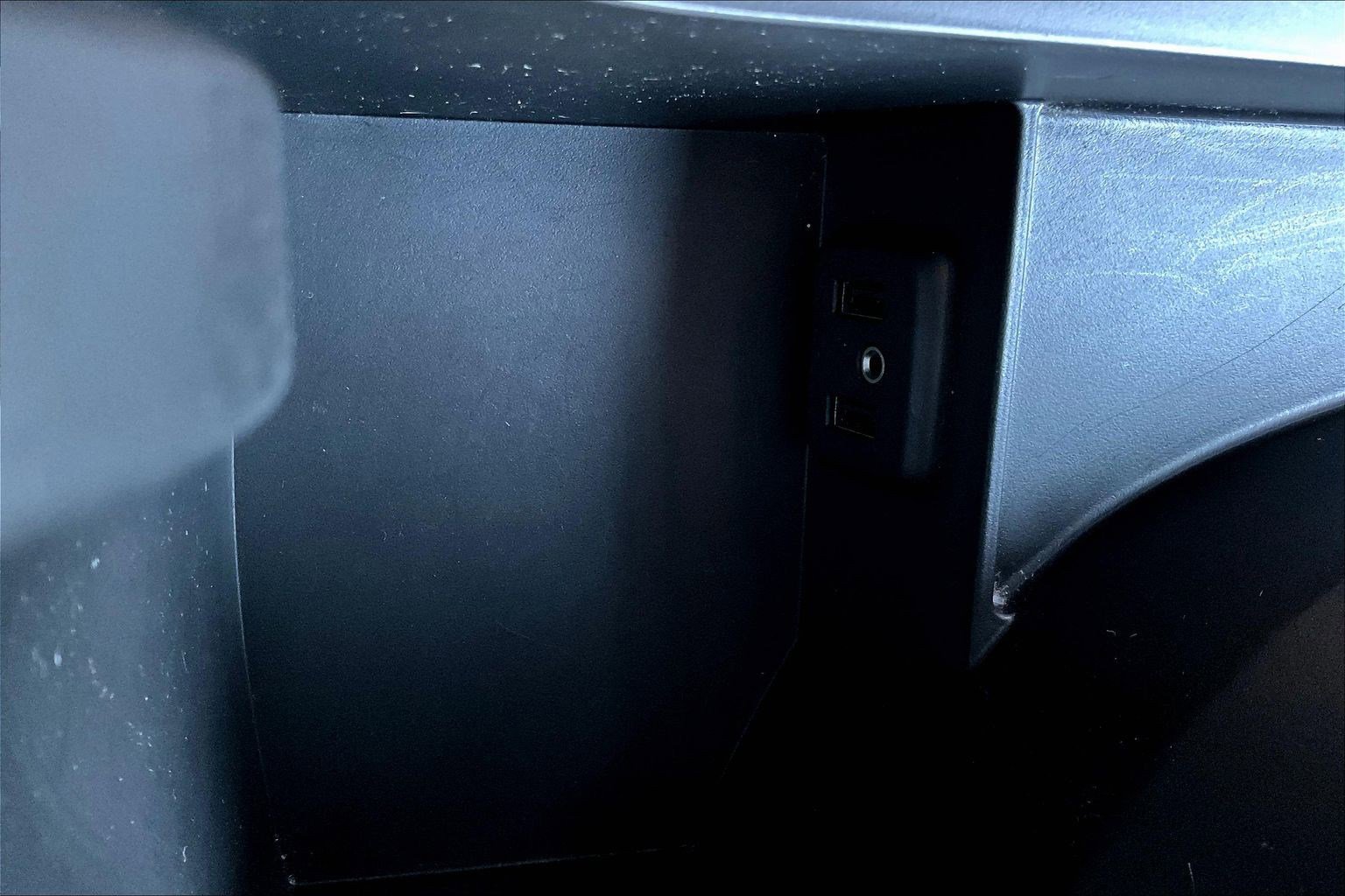 Used 2017 Chevrolet Camaro LT w/ RS Package image 16