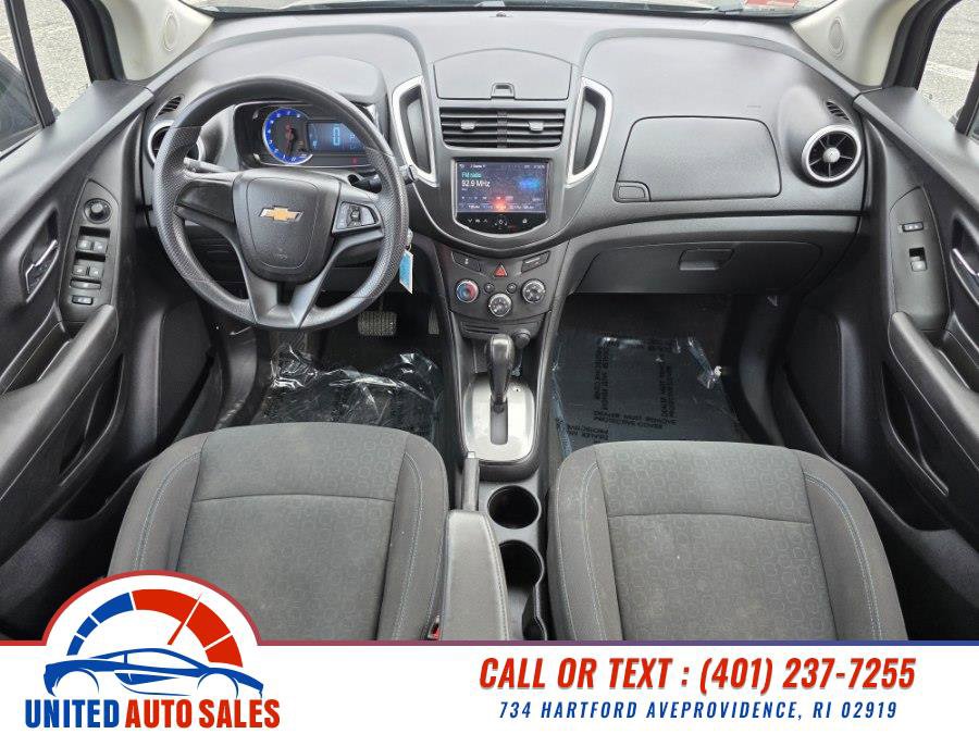 Used 2015 Chevrolet Trax LS image 14