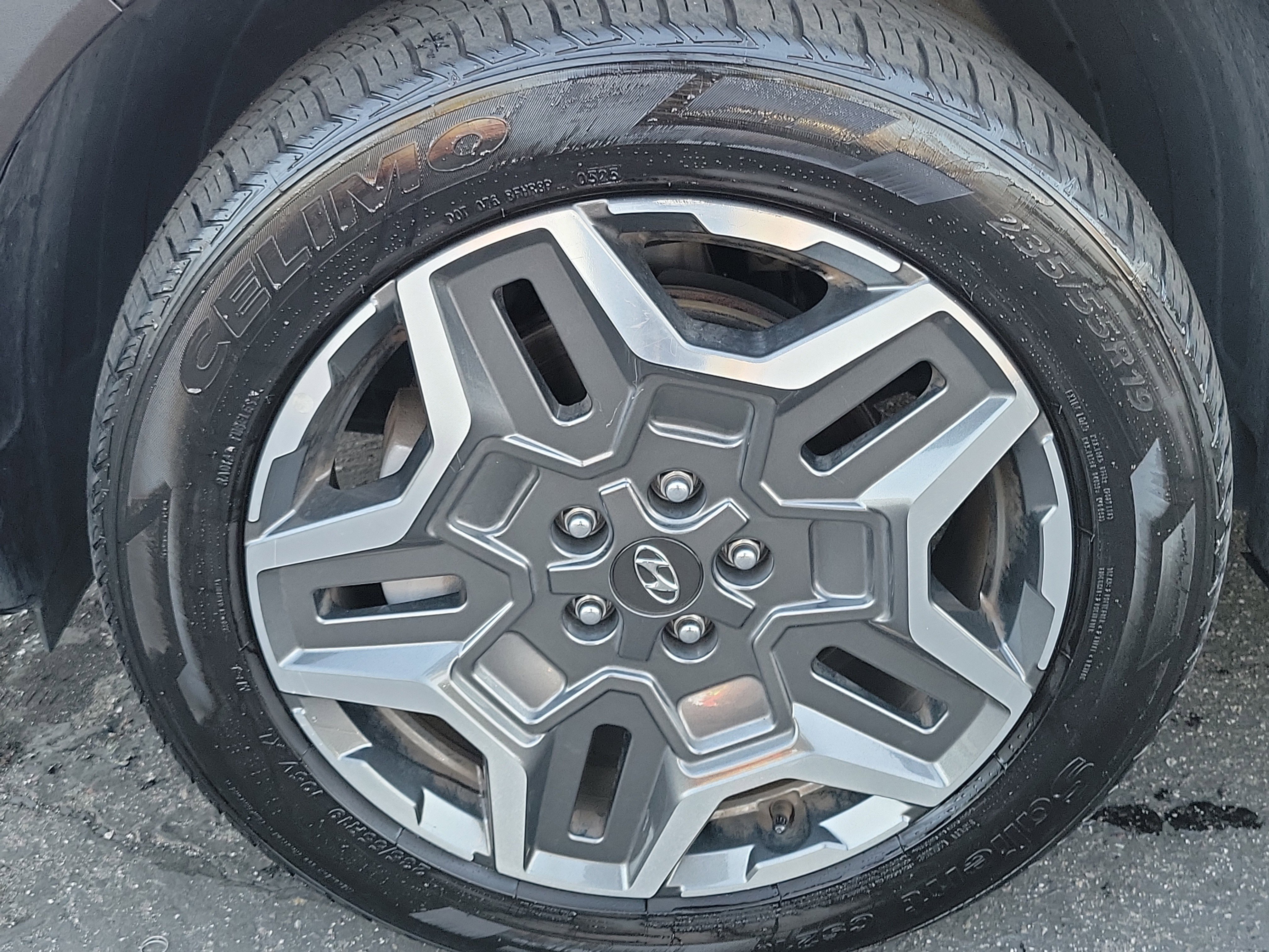 Certified 2023 Hyundai Santa Fe Limited image 25