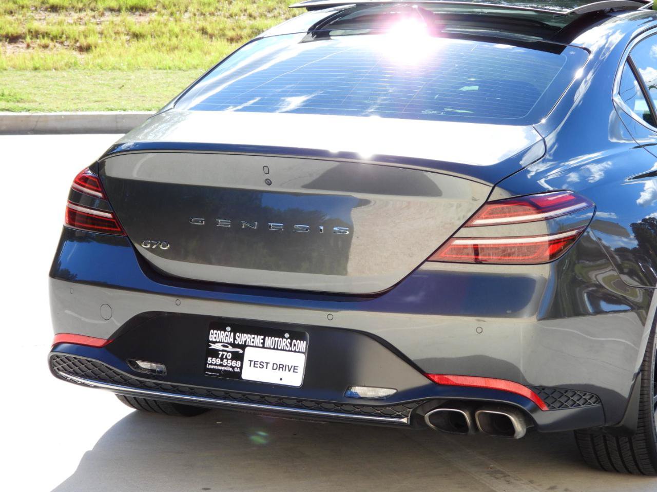 Used 2023 Genesis G70 2.0T w/ Sport Prestige Package RWD image 13