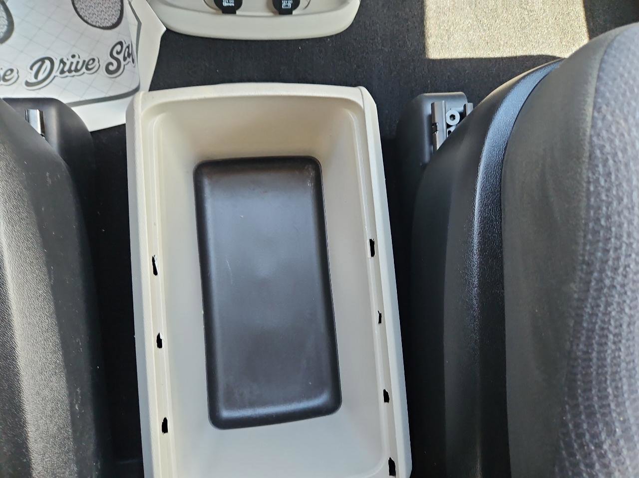 Used 2015 Dodge Grand Caravan SE w/ Quick Order Package 29E SE FWD image 30