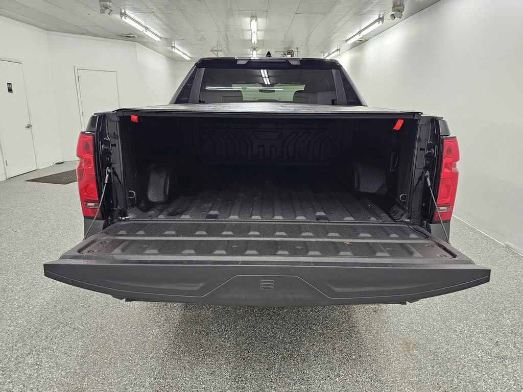 Used 2024 Chevrolet Silverado EV W/T AWD/4WD image 7