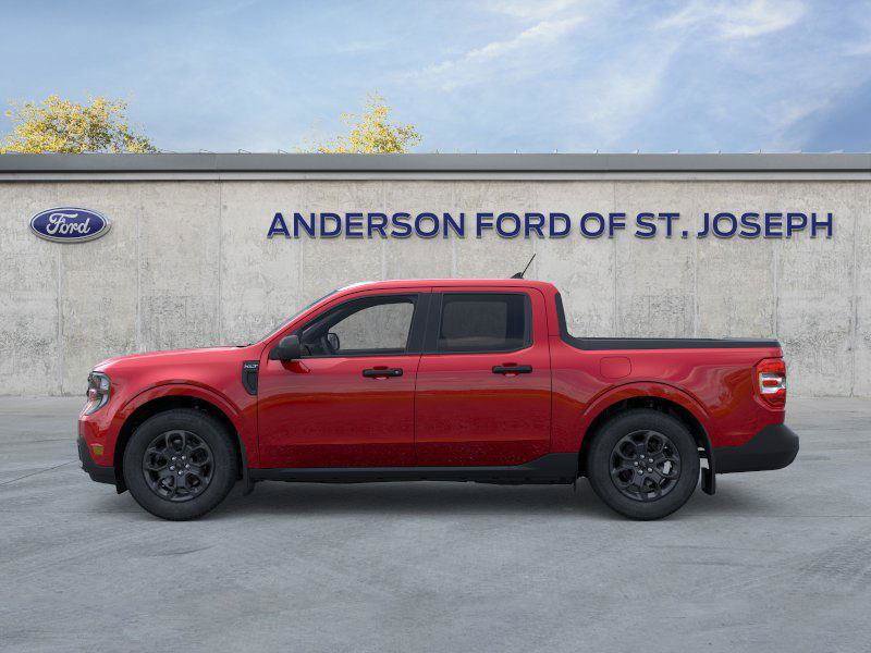 New 2025 Ford Maverick XLT FWD image 3