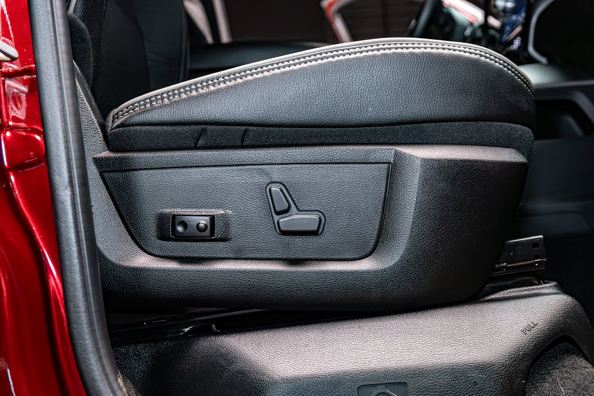 Used 2024 RAM 2500 Laramie w/ Night Edition image 26