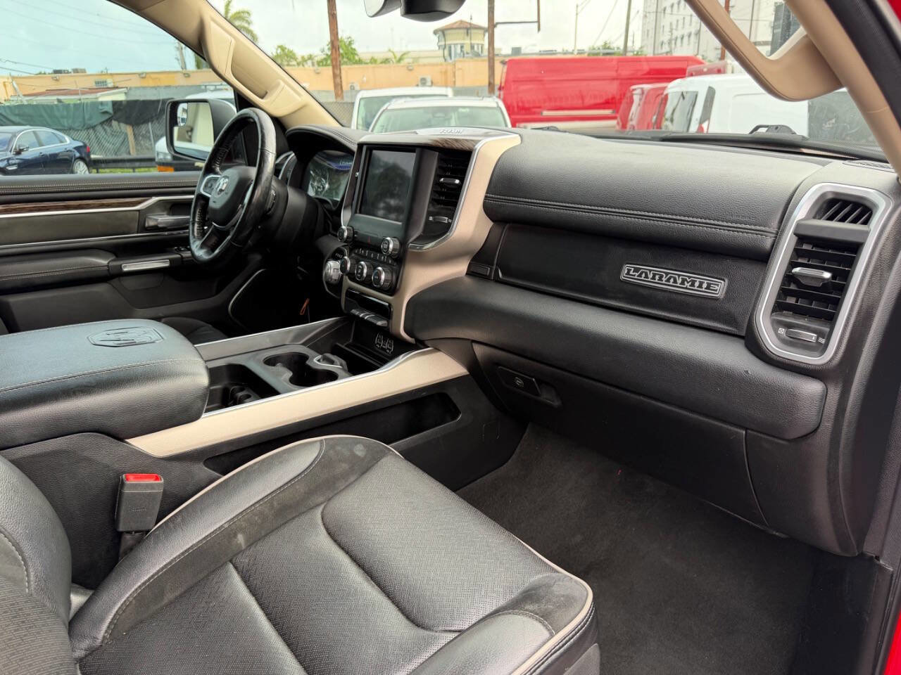 Used 2020 RAM 1500 Laramie RWD image 16
