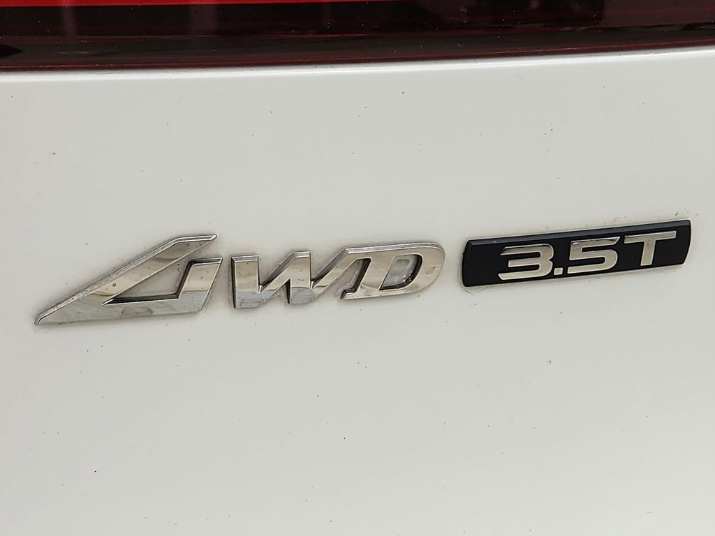 Used 2023 Genesis GV70 3.5T Sport w/ Sport Prestige Package image 30