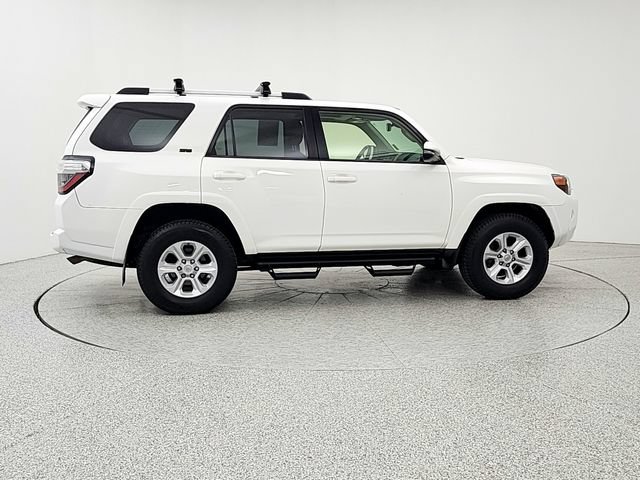 Used 2021 Toyota 4Runner SR5 Premium w/ Moonroof Package AWD/4WD image 4