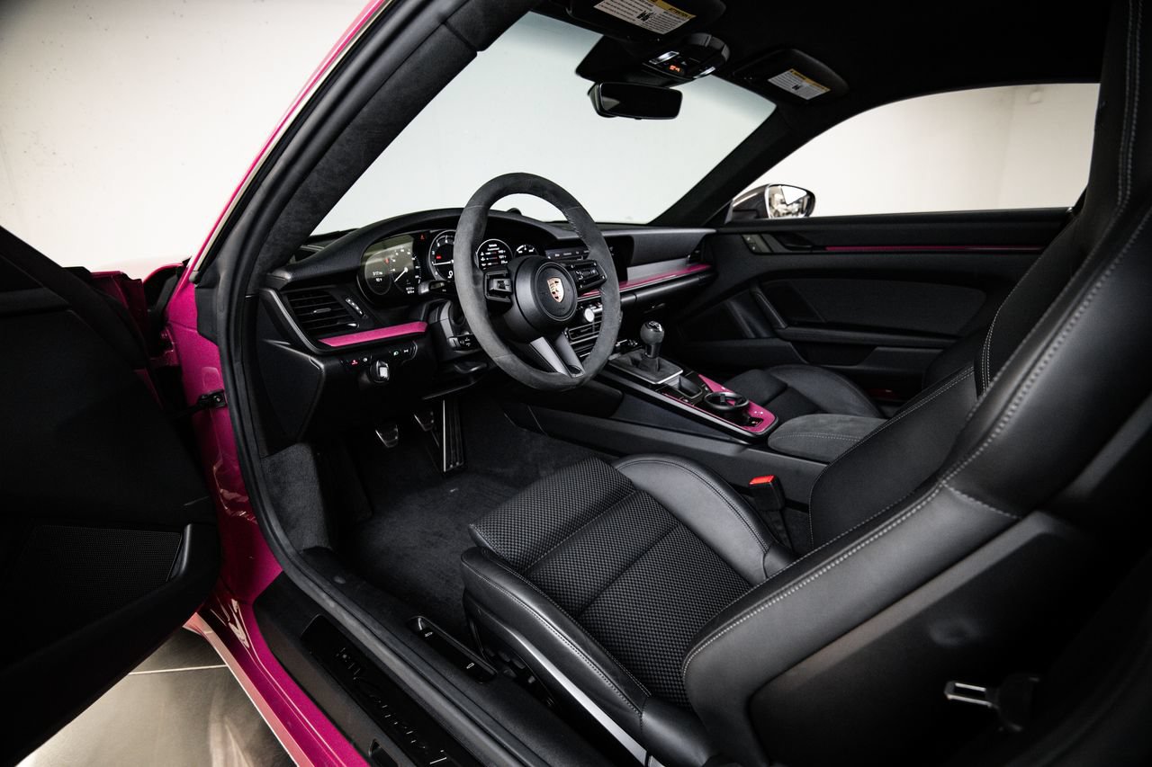 Certified 2023 Porsche 911 Carrera T RWD image 4